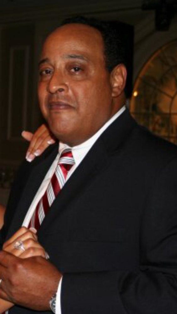 Luciano Cintron